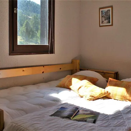 Apartment 3 Pieces 6 Couchages Avec Piscine, Animaux Admis A 1850 - Fr-1-330-209